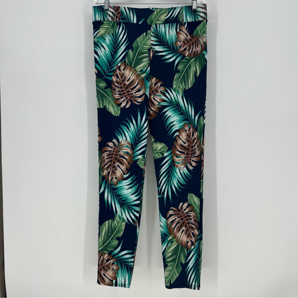 Spin USA Pants Womans XL, 3XL Navy With Tropical Print Skinny Cropped Jeggings